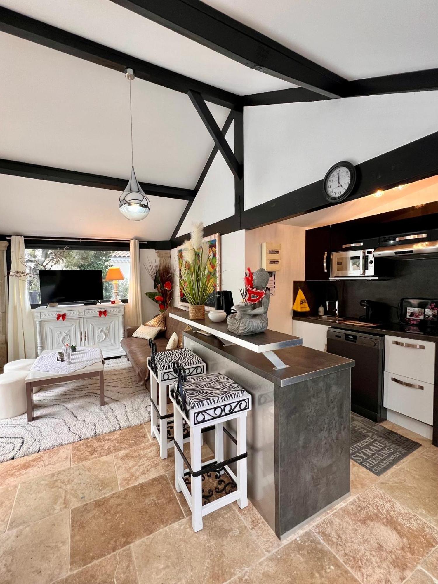 Gite Des Estelles "Axel" Avec Espace Jacuzzi Cavaillon Exterior foto